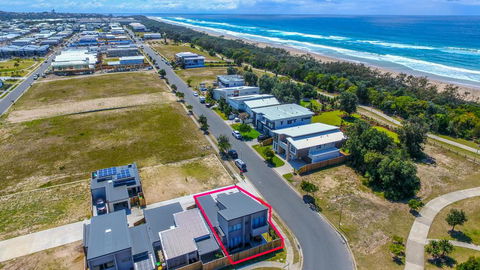 12 Sunfish Lane Beachshack - Accommodation Nelson Bay 0