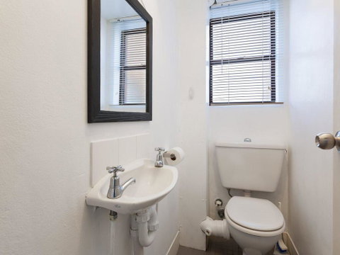 13 'INTREPID', 3 INTREPID CL - FANTASTIC UNIT WITH STUNNING WATER VIEWS - Accommodation Nelson Bay 3