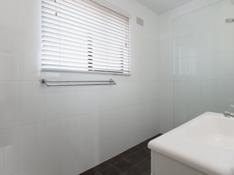13 'INTREPID', 3 INTREPID CL - FANTASTIC UNIT WITH STUNNING WATER VIEWS - Accommodation Nelson Bay 2