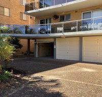 13 'Parkview' 11-13 Catalina Close - great location unit with a locked garage - Accommodation Nelson Bay