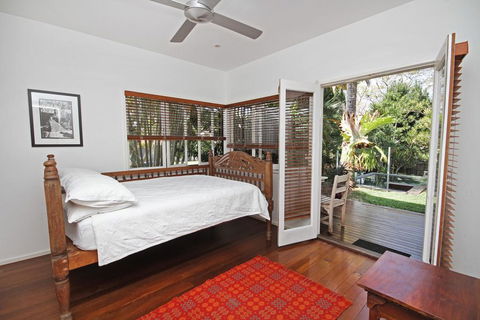 13 Ann Street, Coolum Beach, Pet Friendly, Linen Included - Accommodation Nelson Bay 3