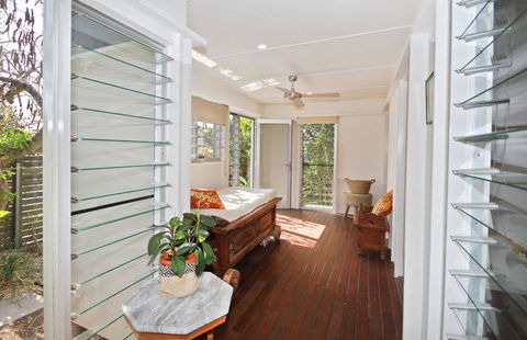 13 Ann Street, Coolum Beach, Pet Friendly, Linen Included - Accommodation Nelson Bay 1