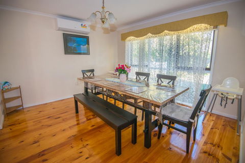 14 Bunker Crescent - Accommodation Nelson Bay 2