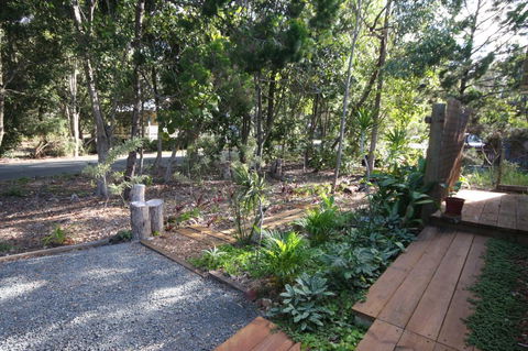 15 Belle Court - Modern, Architect Designed, Open Plan Holiday Home With Outdoor Shower - Accommodation Nelson Bay 1