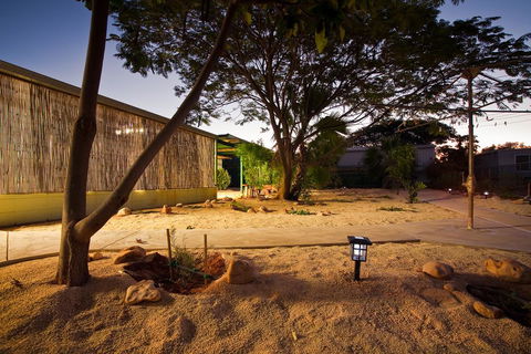 15 Grenadier Street - Great Pet-Friendly Holiday Home With Plenty Of Space - Nelsons Bay Accommodation 1