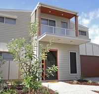 15 Wave Crescent Mount Coolum - Pet Friendly WIFI Foxtel Linen Included - Accommodation Nelson Bay
