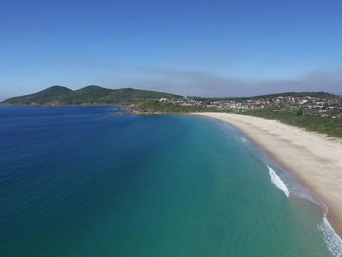18 Cliff Road - Accommodation Nelson Bay 1