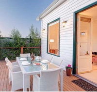 1880s Kananook Boutique Historic Luxury Apartment FSC Private Villa Bairnsdale - Accommodation Nelson Bay