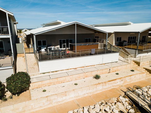 19 Corella Court - Spacious Deck With Swim Spa - Nelsons Bay Accommodation 0
