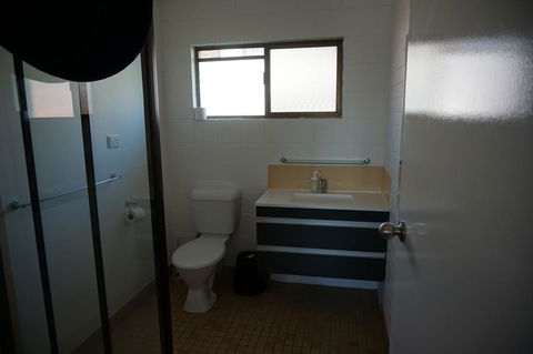 2-29 Rumbalara Avenue - Rainbow Beach, Bring Your Dog Or Your Cat Or Bring Both, Free Wi-Fi - Accommodation Nelson Bay 1