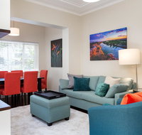 2-Bed Balmain Retreat with Outdoor Patio - Accommodation Nelson Bay