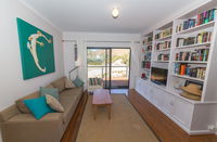 20 Lady Bay Road
