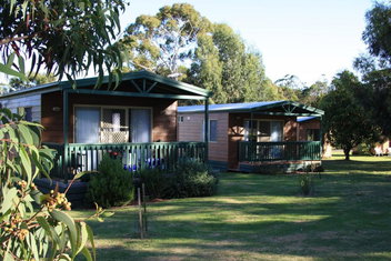 Casuarina Cabins with Accommodation Nelson Bay