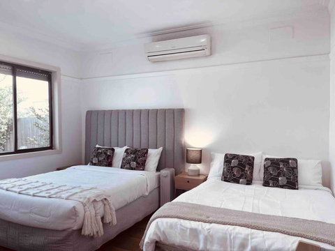 D139 Norfolk Cottage Stay - Accommodation Nelson Bay 1