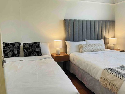 D139 Norfolk Cottage Stay - Accommodation Nelson Bay 3