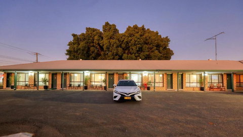Darling River Motel - Nelson Bay Accommodation.com 3