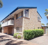 3 'Ambleside' 9 Shoal Bay Avenue - air con WIFI and close to the water and Shoal Bay shops - Accommodation Nelson Bay