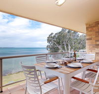 3 'Pelican Sands' 83 Soldiers Point Rd - stunning waterfront unit with magical water views  air conditioning - Accommodation Nelson Bay