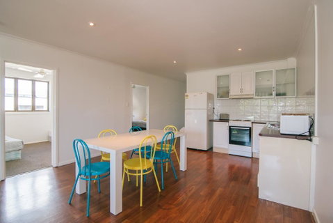 3 Bedroom Apartment / Spence St - Accommodation Nelson Bay 1