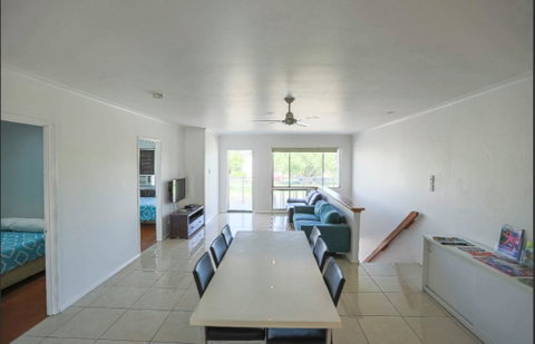 3 Bedroom Apartment // Spence St - Accommodation Nelson Bay 1
