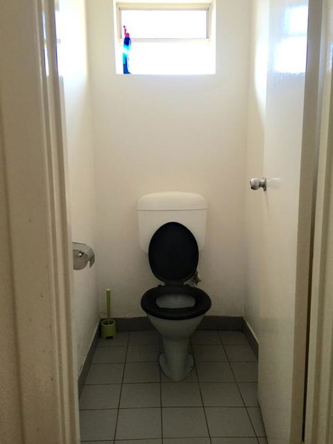 3 BEDROOM APARTMENT ST MARYS - Accommodation Nelson Bay 3