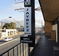 3 BEDROOM APARTMENT ST MARYS - Accommodation Nelson Bay