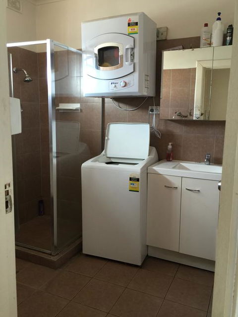 3 BEDROOM APARTMENT ST MARYS - Accommodation Nelson Bay 1