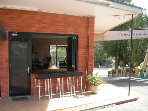 3 Sisters Motel - Accommodation Nelson Bay 1
