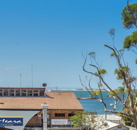 303 'The Shoal' 4-8 Bullecourt Street - Air Conditioning WIFI Netflix Views Linen  Lift - Accommodation Nelson Bay