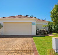 32 Beachside - Accommodation Nelson Bay