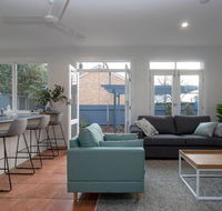 3BR Cottage With Parking Close To Adelaide CBD - Accommodation Nelson Bay