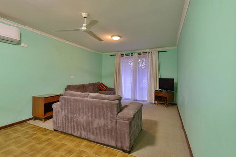 4/1 Maidstone Crescent - Accommodation Nelson Bay 2