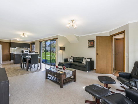 45 On REGENT - Nelson Bay Accommodation.com 0