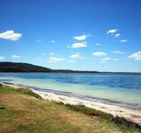 5 'Harbourside' 3-7 Soldiers Point Road - ground floor waterfront unit - Accommodation Nelson Bay