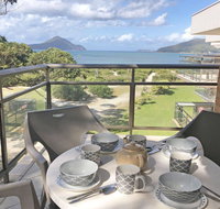 5 'Intrepid' 3 Intrepid Close - perfect beachfront location - Accommodation Nelson Bay