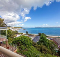5 'Quarterdeck' 12 Magnus Street - panoramic water views  close to town - Accommodation Nelson Bay