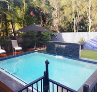 5 Bedroom Luxury Villa - Hope Island - Accommodation Nelson Bay