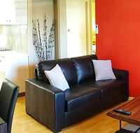 5 min walk to City Center - Accommodation Nelson Bay