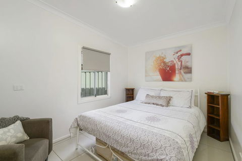 53 Hollingworth Street, Port Macquarie - Accommodation Nelson Bay 0
