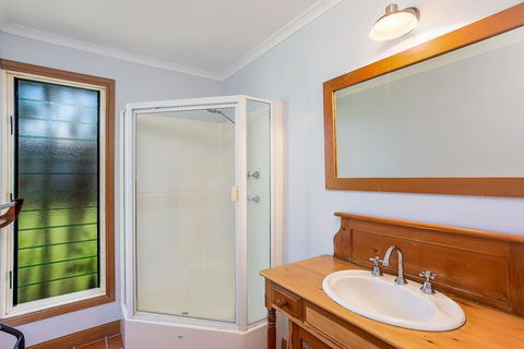 6 Ilmenite Avenue - Coastal Beach Shack Within Walking Distance To Patrolled Beach And CBD, - Accommodation Nelson Bay 3
