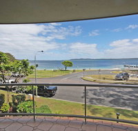 7 'Florentine' 11 Columbia Close - air conditioned unit with fantastic views of Little Beach - Accommodation Nelson Bay