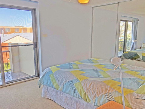 7 'Skyline' 12 Thurlow Avenue - Unit With A WOW Factor - Accommodation Nelson Bay 3