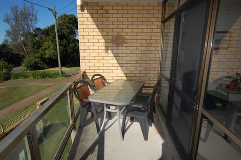 7 Flynn's Beach Apartment - Accommodation Nelson Bay 2