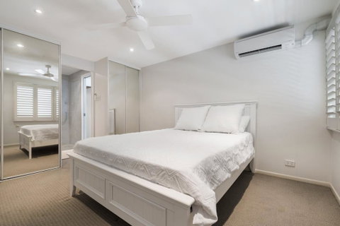 7 Wharf Street - Accommodation Nelson Bay 3