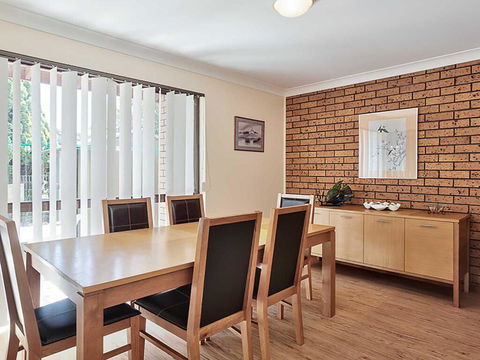 8c Norburn Avenue - Great Family Budget Holiday - Accommodation Nelson Bay 2