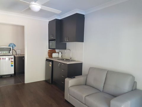 9 Ibis Court - Pool, Beach, Volleyball, Air Conditioning - Accommodation Nelson Bay 1