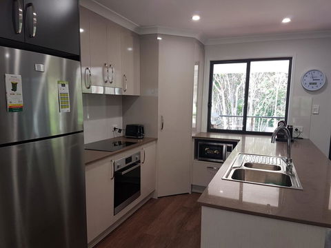 9 Ibis Court - Pool, Beach, Volleyball, Air Conditioning - Accommodation Nelson Bay 3