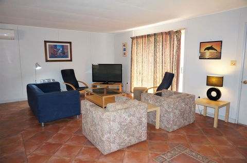 9a Krait Street - Close To The Town Centre - Accommodation Nelson Bay 0