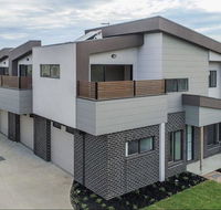 A brand new private townhouse - Accommodation Nelson Bay