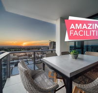 A Cut Above The West - Pool - Rooftop Bar - Gym - Wifi - Nelsons Bay Accommodation